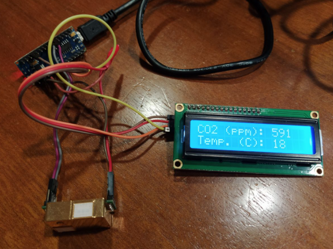 Ejemplo de medidor CO2 con LCD de 16x2 caracteres